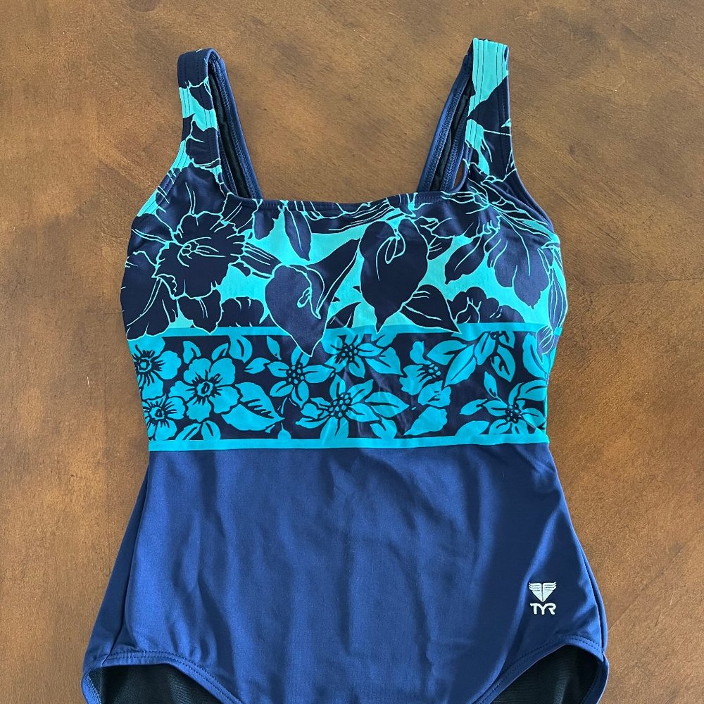 TYR Women Narciso Aqua ControlFit One Piece Suit Suit Blue - Size 10 NWOT